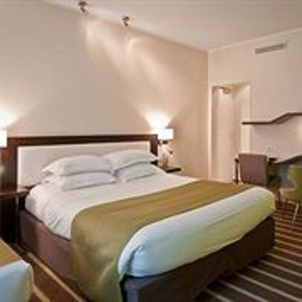 Doisy - Orso - Hotel Parigi